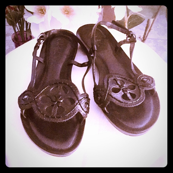 ‼️Cole Haan‼️Brazilian Leather Sandals - Picture 2 of 8
